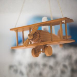 اسباب بازی و محصولات چوبی تیشین
